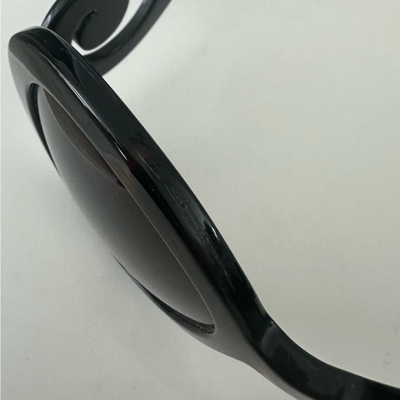 Prada Brown Oversized Sunglasses - Picture 8 of 8